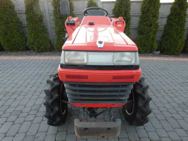 Kubota L1-235 23KM 4x4 mini traktor wspomaganie iseki yanmar traktorek