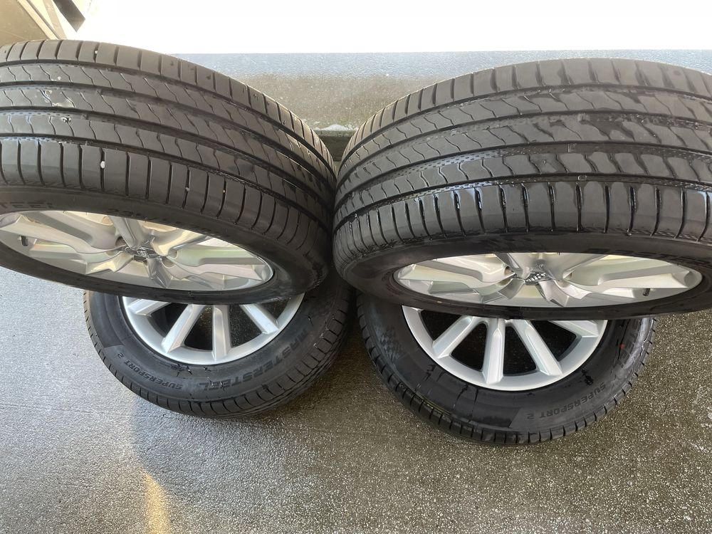 Oryginalne Felgi Audi Q3 17 Letnie Opony 2024 – Stan BDB