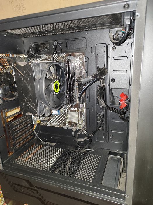 Корпус ПК + блок питания+башня.