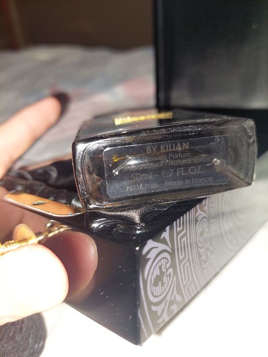 By Killian amber oud 2012