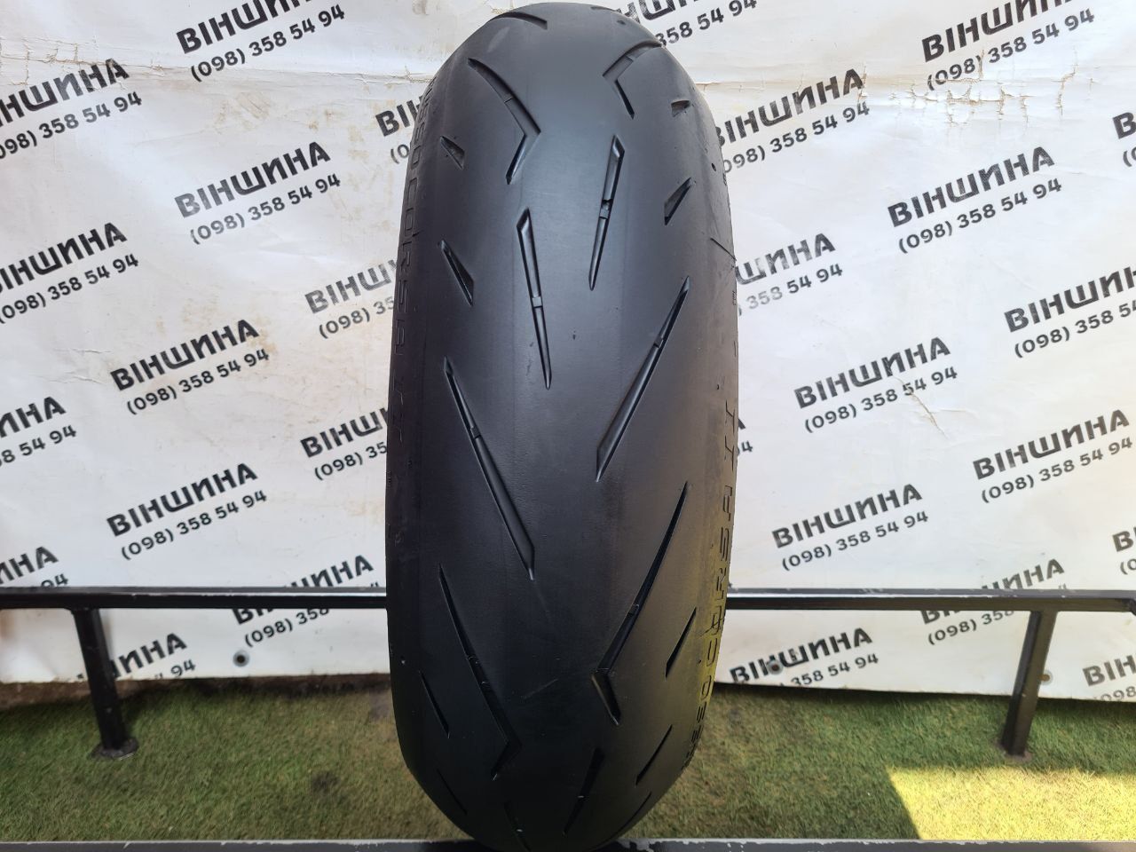 Мото шина 180/55 R 17 PIRELLI Diablo Corsa 2. Колеса склад.
