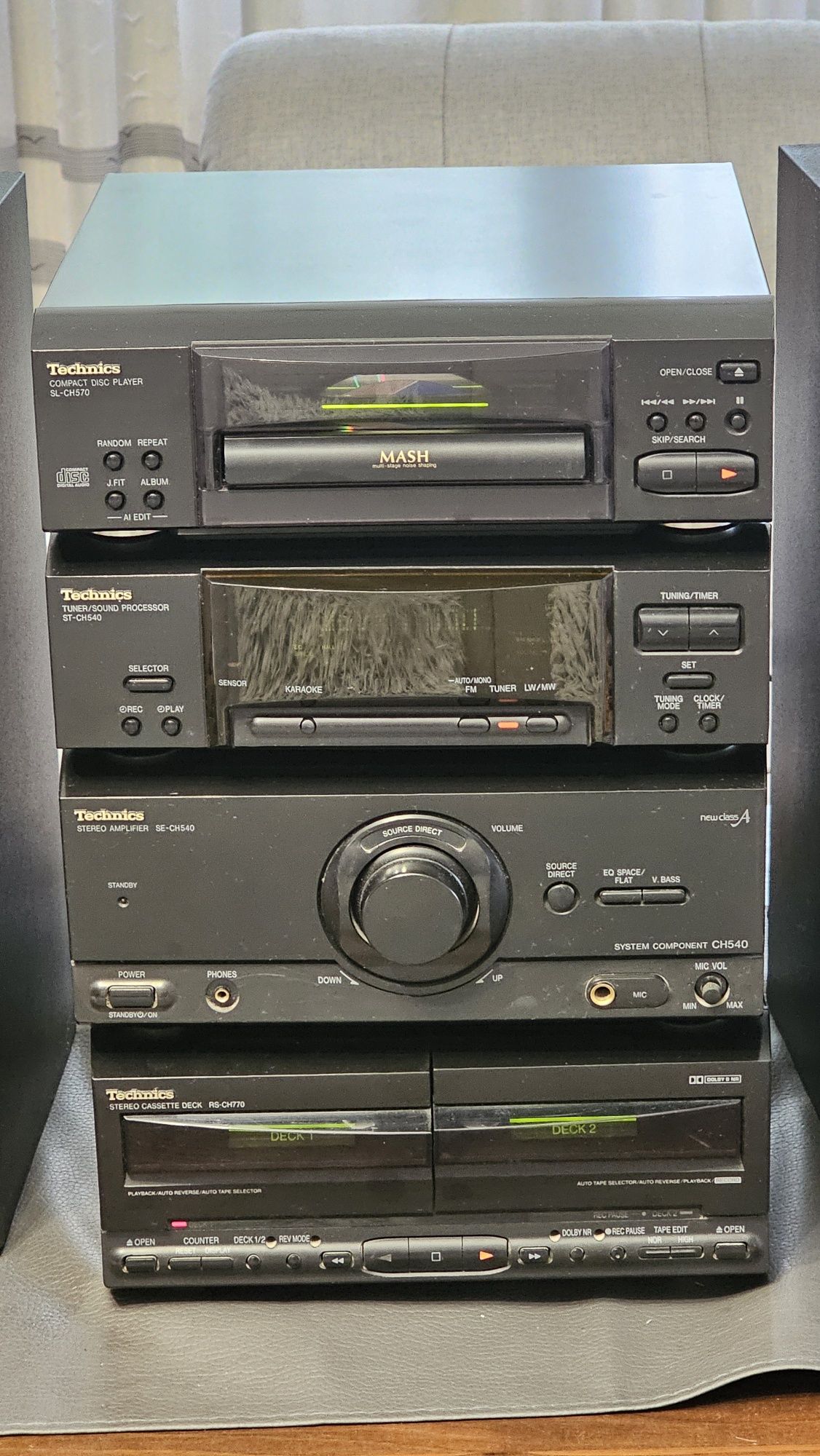 Wieża Technics SL-CH570