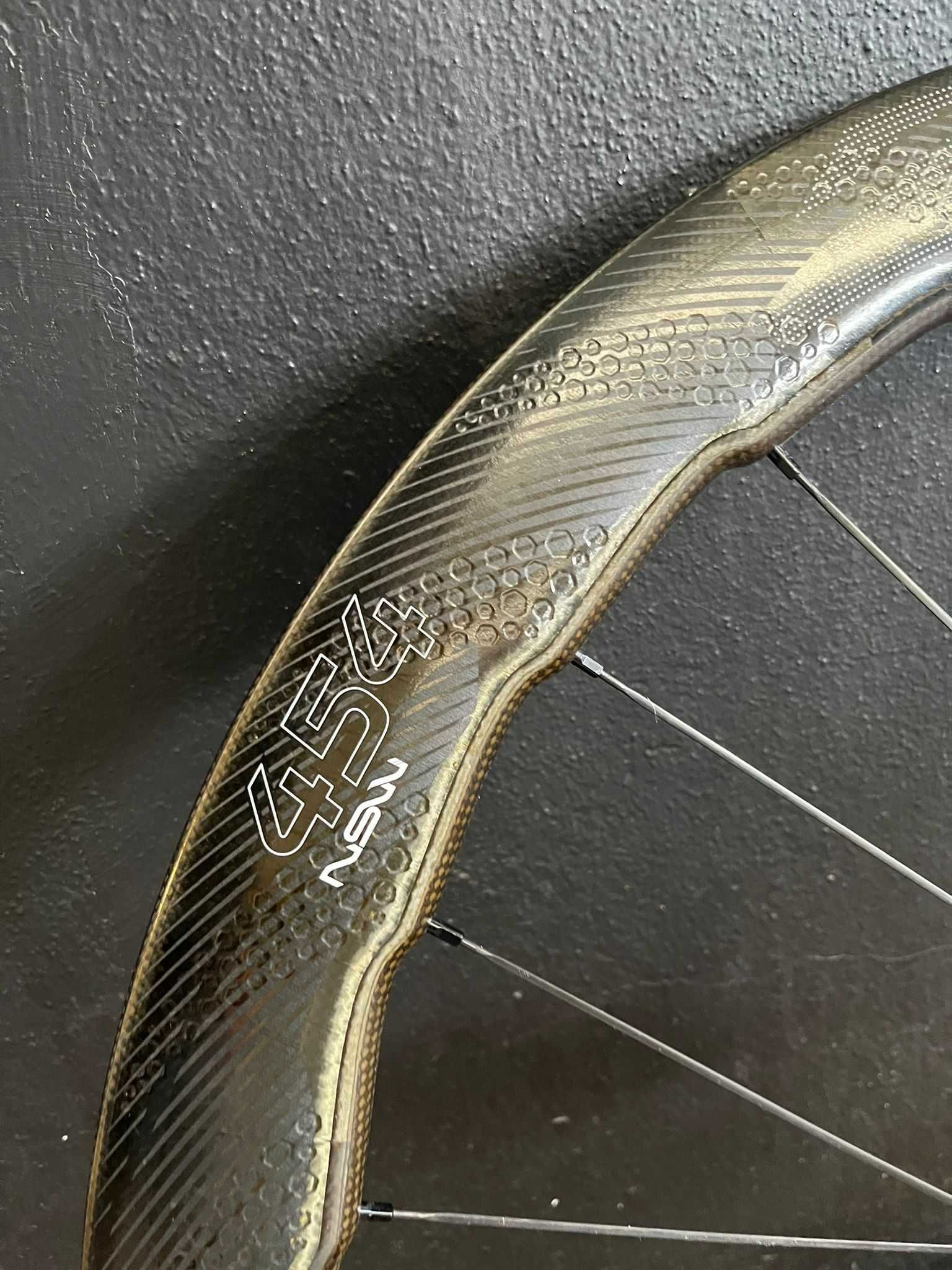 Roda Zipp 454 NSW