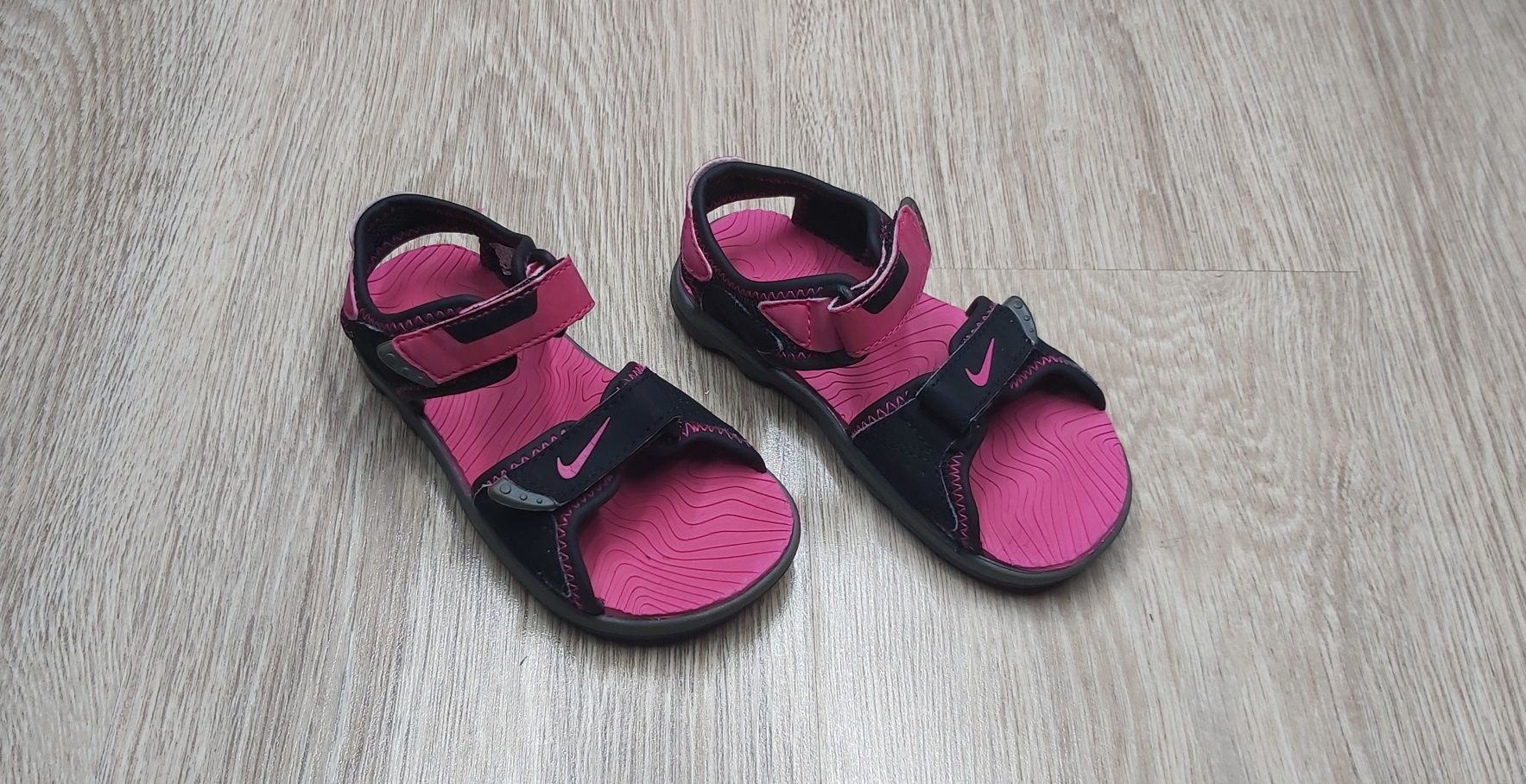 Nike sandały sandałki eu 23.5 cm 16 (15)

Super sandałki zapinane na t