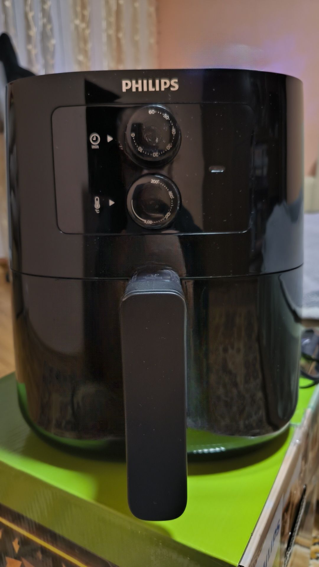 Мультипіч PHILIPS Essential HD9200/90