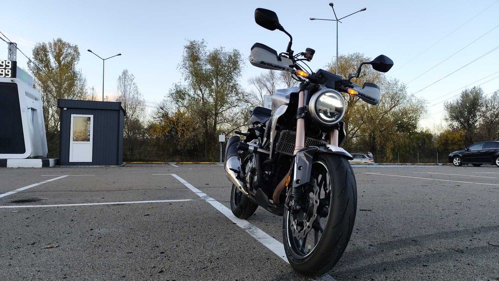 Мотоцикл Honda CB300R для Мото Джимхани