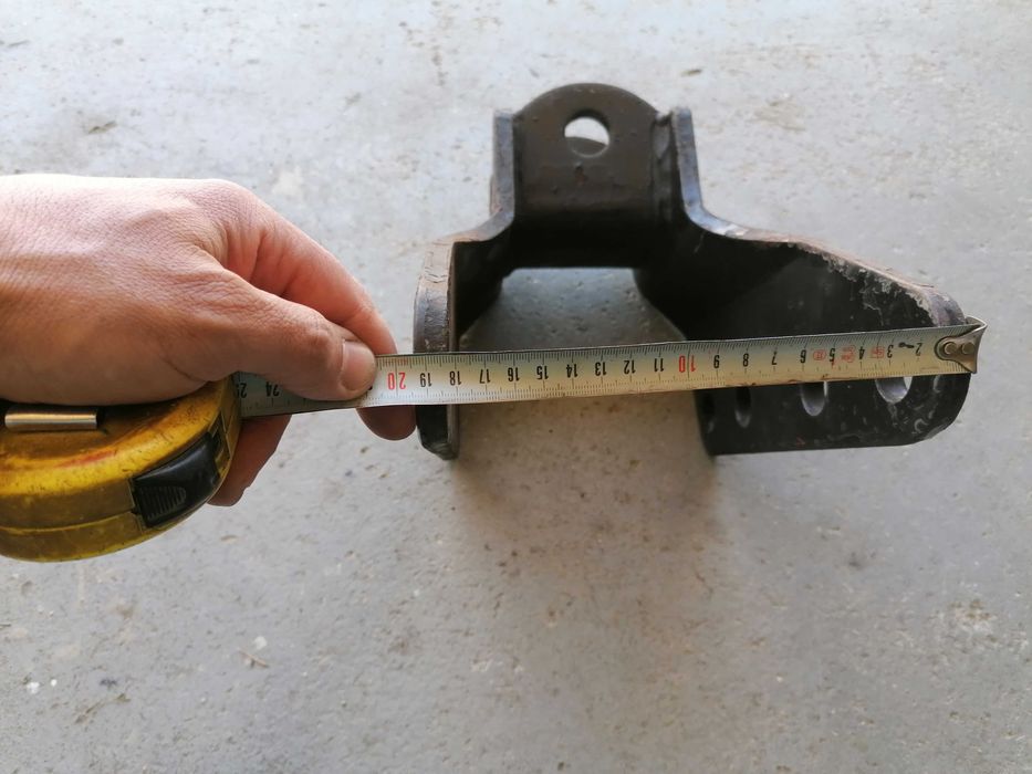 Engate fixo para trator (boca de lobo)
