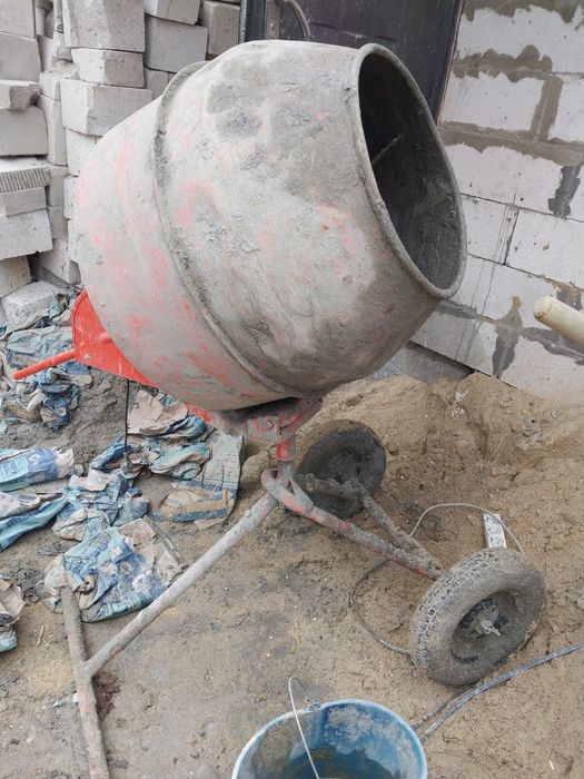 Здам в оренду бетономішалку,а також інший інструмент