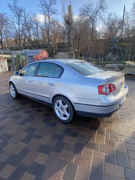 Продам Passat B6