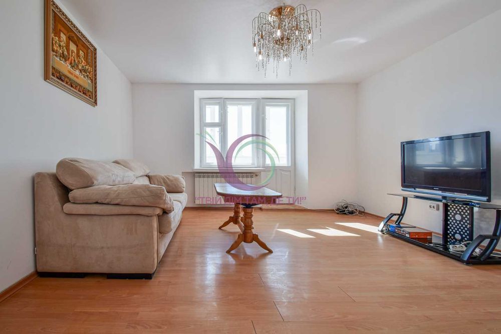 Оренда 3-к. квартири на вул. Тиха 6