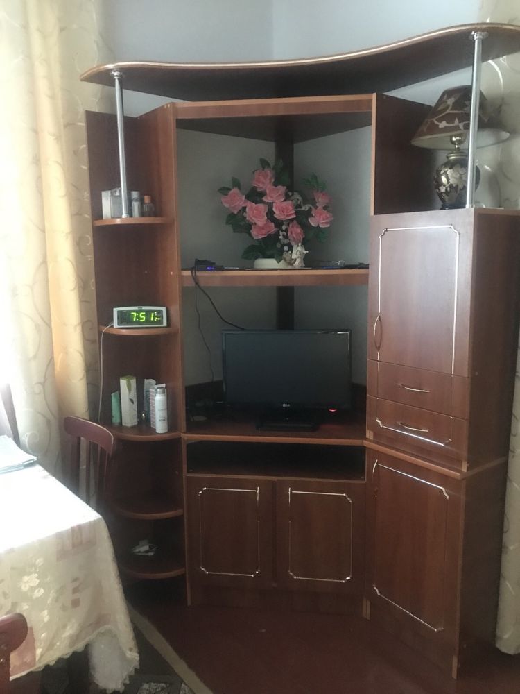 Стінка, кутові меблі