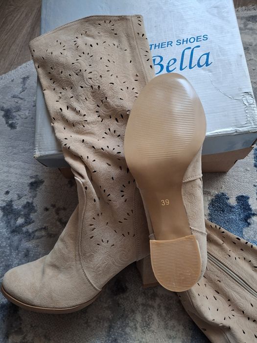 Чоботи замшеві ажурні з перфорацією