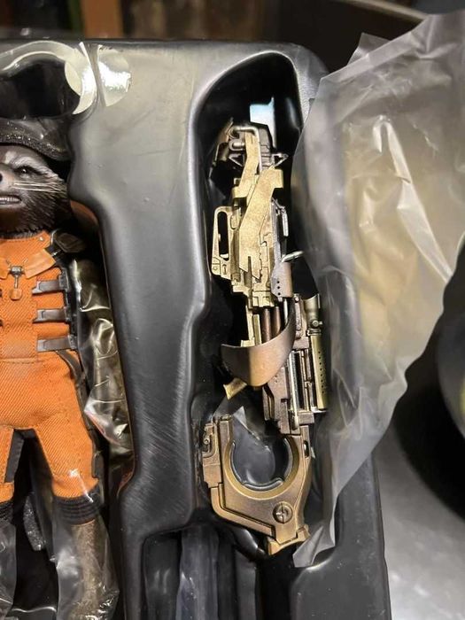 Figuras Hot Toys Guardyans of the Galaxy Rocket & Groot