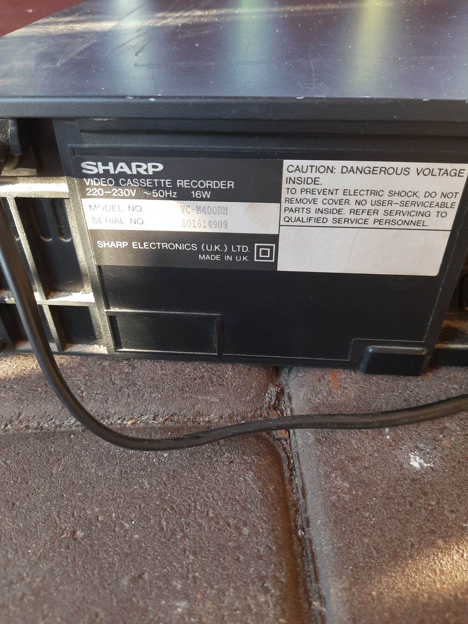 Stary odtwarzacz VHS