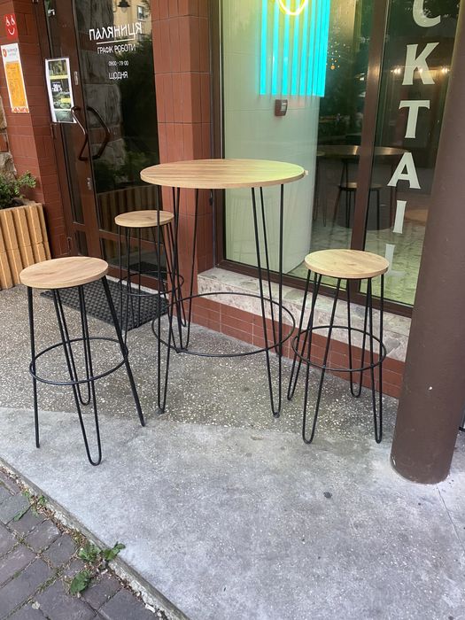 Продам Столики та стільці, високі барні