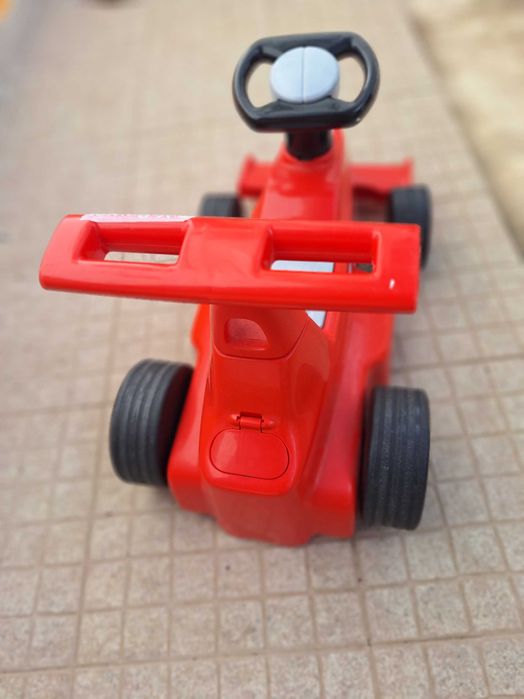Carro criança ferrari