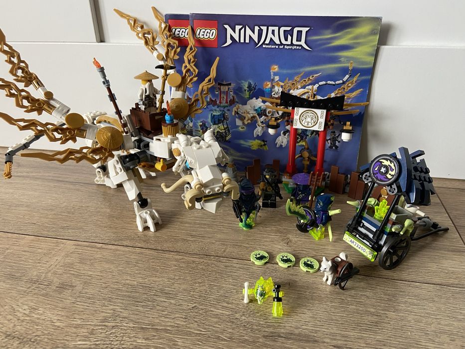 Lego 70734 - Smok mistrza Wu