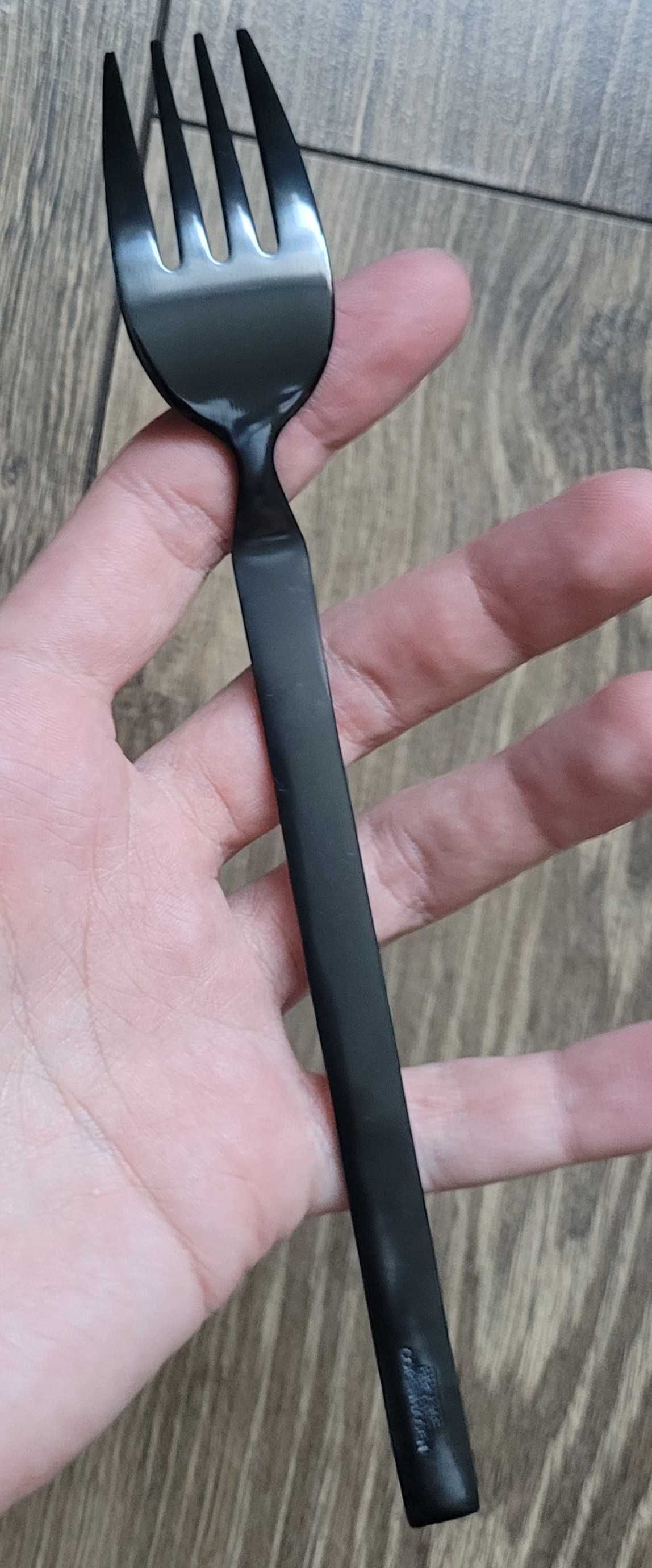 Broste Copenhagen widelec sztućce Tvis Cutlery czarny 1szt zestaw NOWY