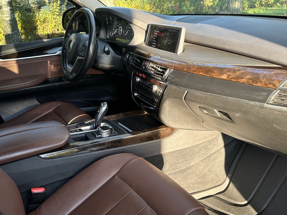 Продам X5 3.0i benzin