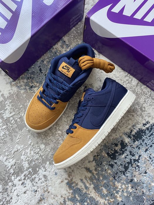 Nike SB Dunk Low Pro PRM  “90s Backpack” (DX6775-400)