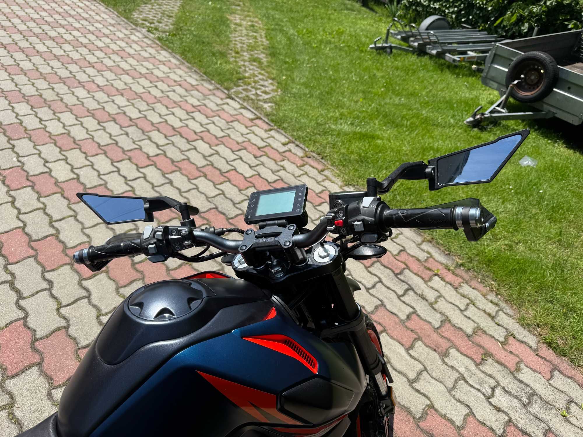 Zontes ZT-125 Z2  mały przebieg, keyless 2023 rok wersja z pełnym ABS