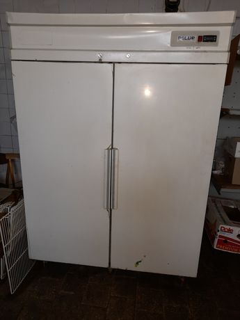 Продам холодильний шкаф