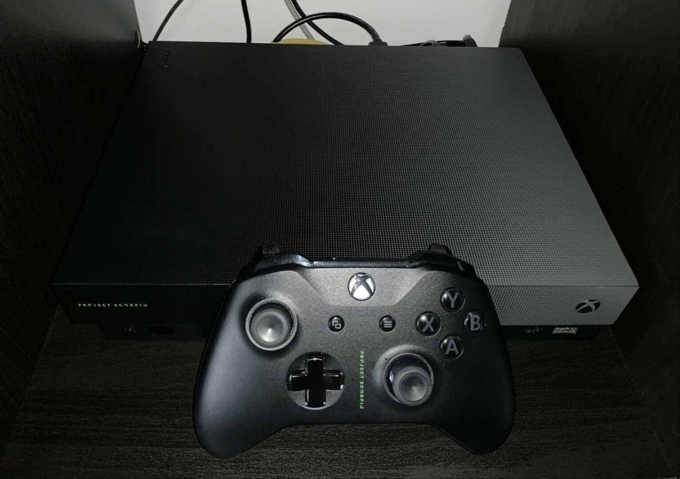 Xbox One X Scorpio Edition 1TB 4K hdmi completa como nova