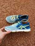 Оригинальные женские кроссовки Asics