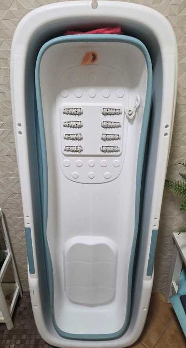 Banheira dobrável para adulto - 156 x 62 x 53 cm - Seminova