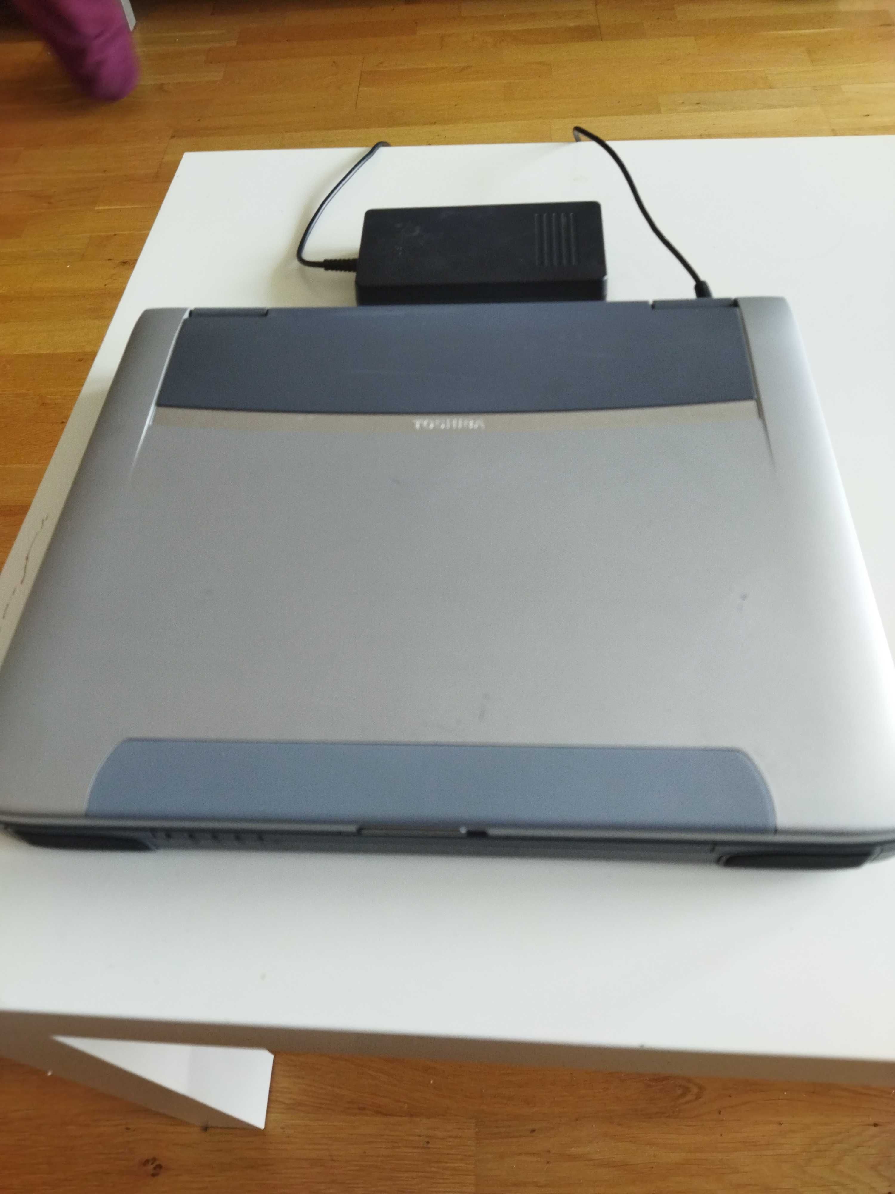 Retro Laptop Toshiba Intel Pentium 3- Zobacz