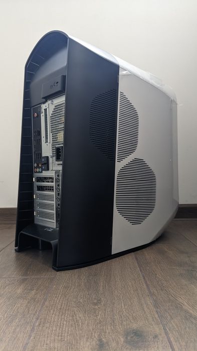 Alienware Aurora R12 | i5-11400f | RX6800 | 32 GB | 1TB