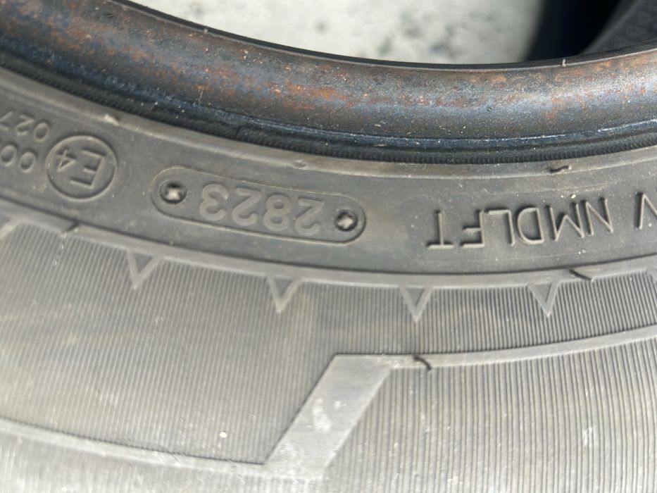 2 Колеса 195/70R15c Triangle SnowLink VAN 104/102Q