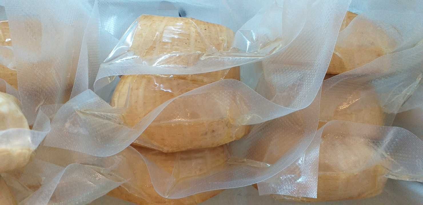 Sery kozie smakowe, wędzone. Ricotta.