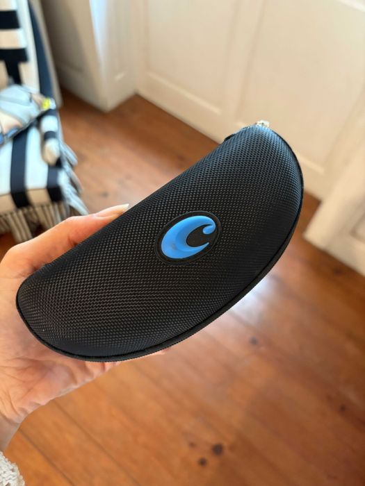 Óculos escuros Costa