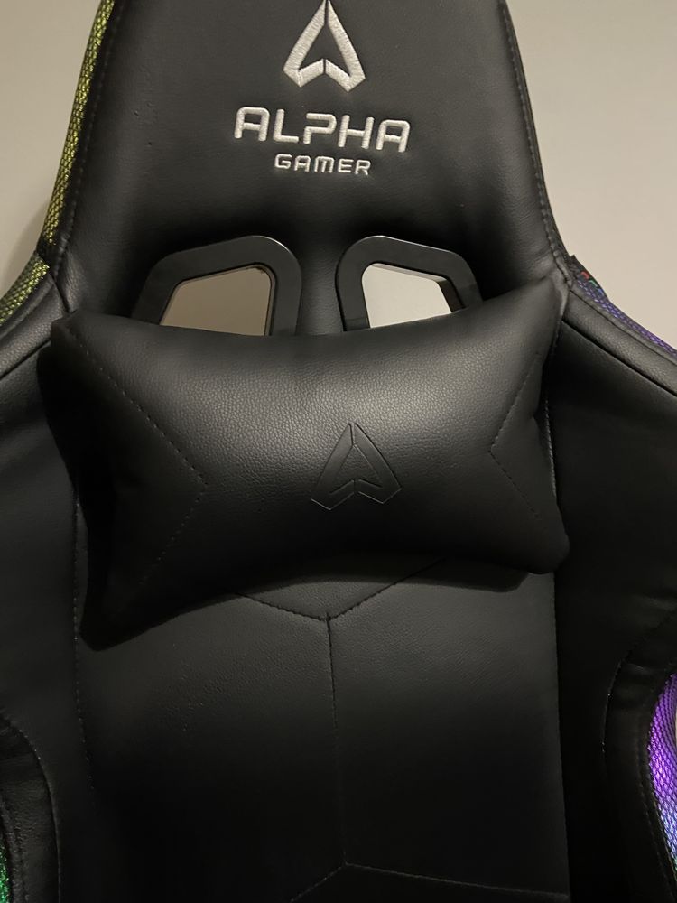 Cadeira gamer Alpha gamer RGB