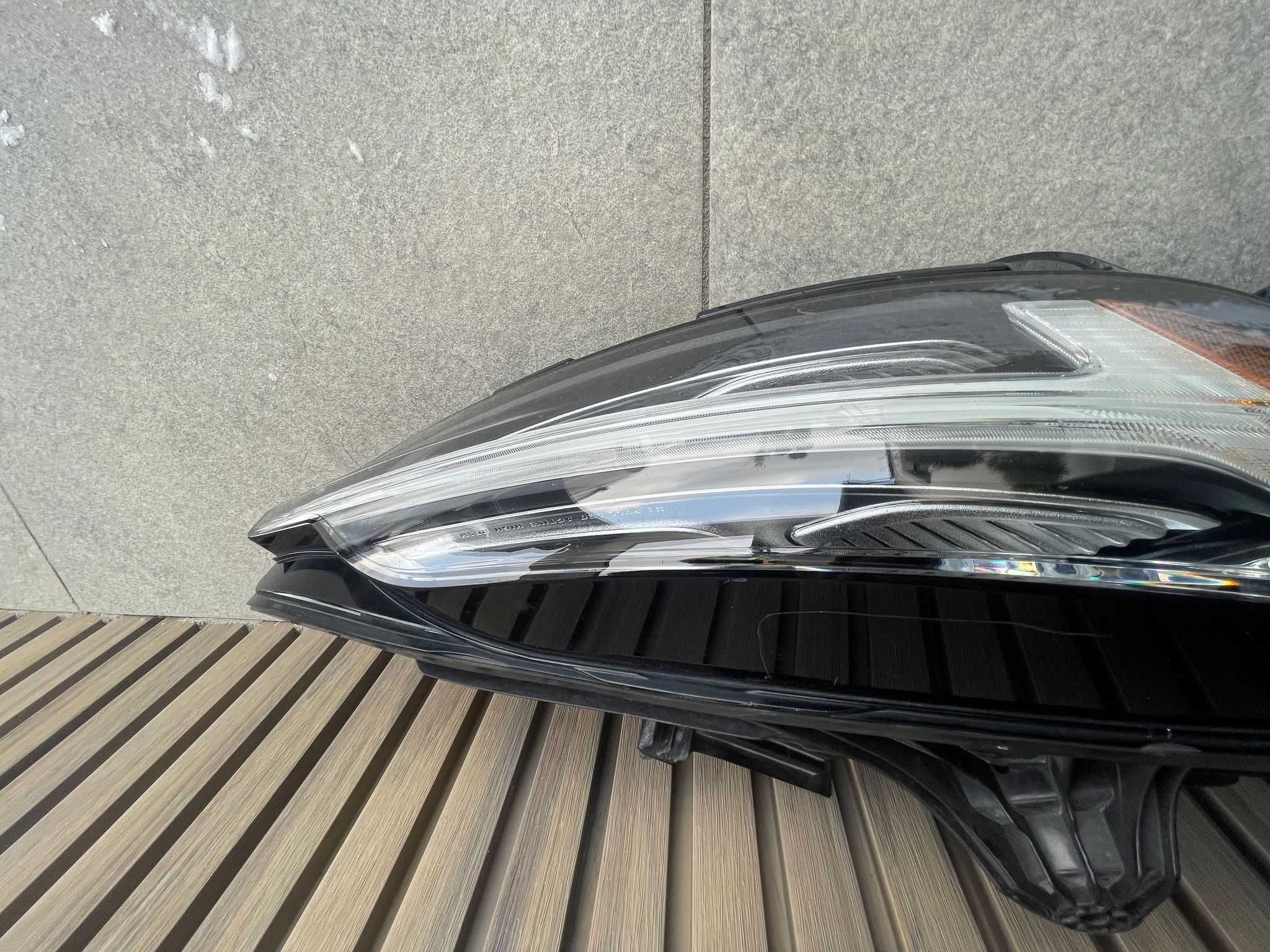 Lampa prawa full led ACTIVE HIGH BEAM SYSTEM