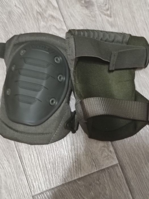 Тактичні наколінники від бренду 5.11. Орігінал.Нові.