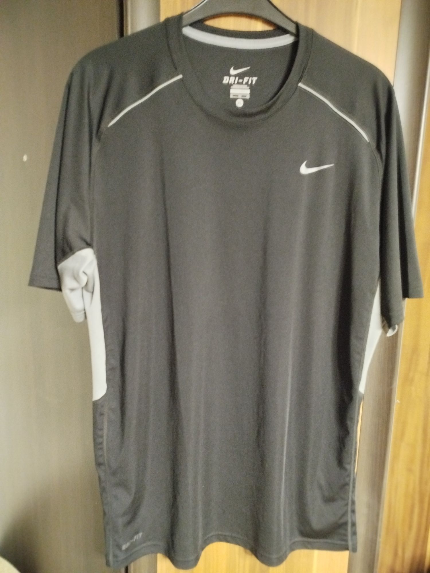 Koszulka męska Nike rozmiar XL stan bardzo dobry