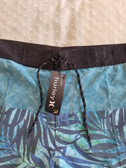 Calção NOVO de marca Hurley