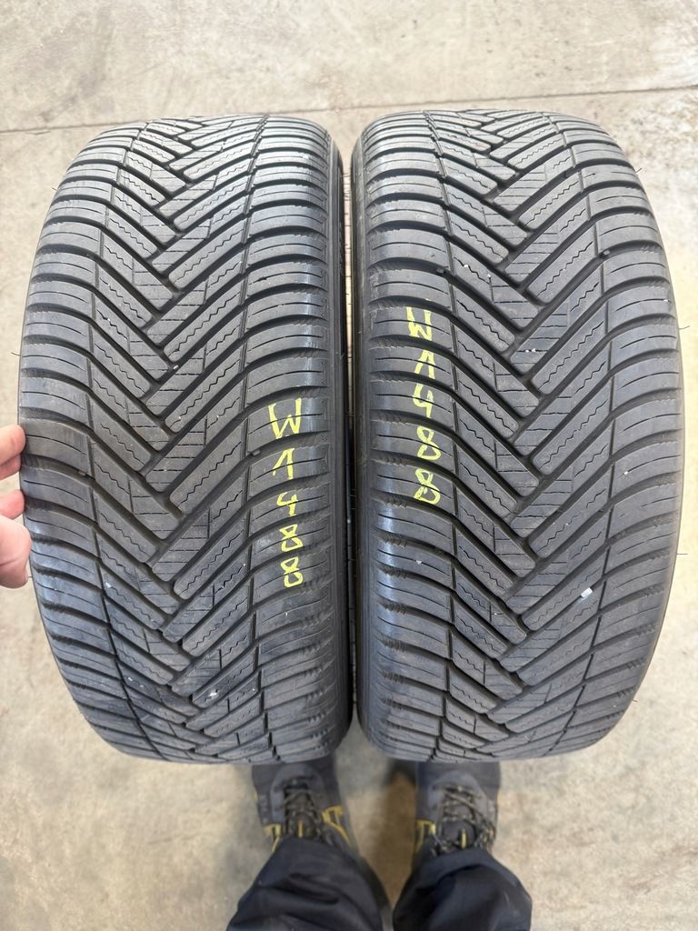 195/45/16 Hankook Kinergy 4S2