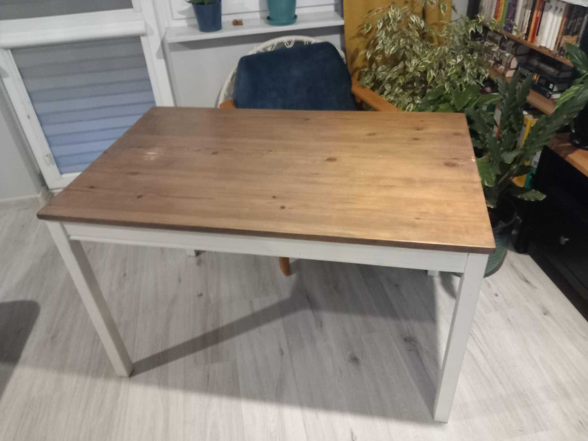 Stół IKEA przemalowany