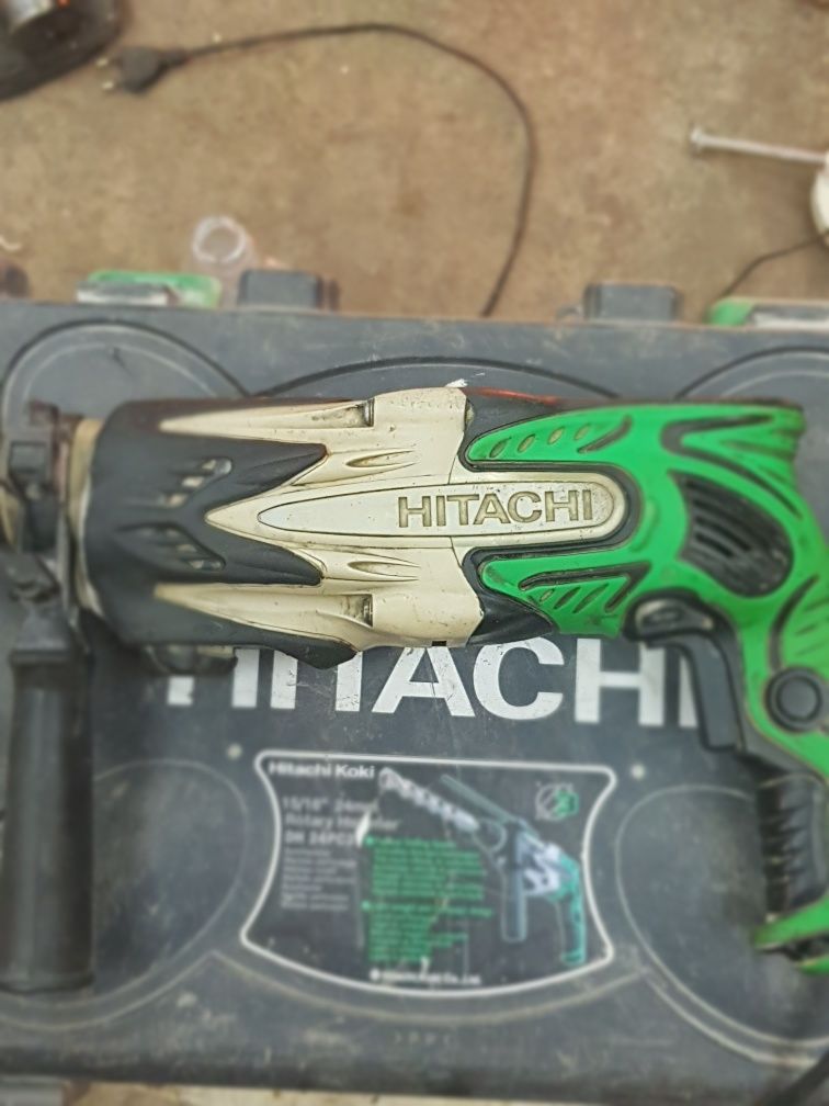 Перфоратор Hitachi DH24PC3