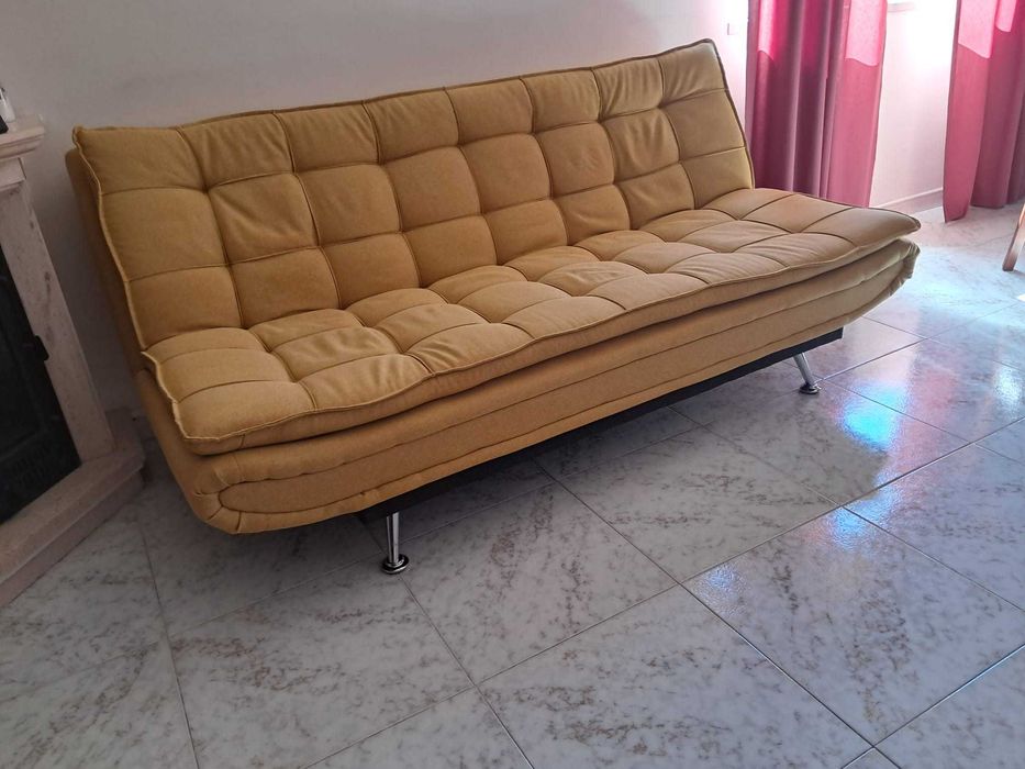 Sofá cama (Novo)