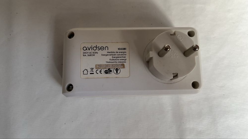 Medidor de energia Avidsen 103281 com display digital
