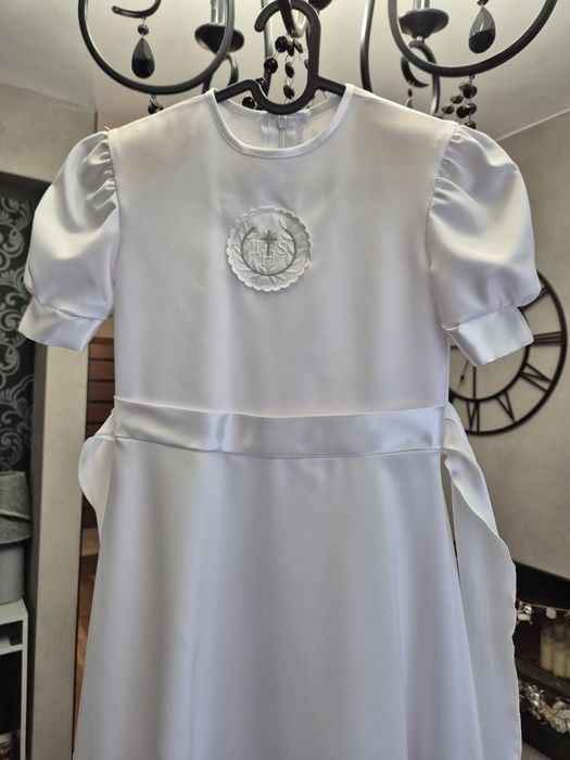 Zestaw sukienka komunijna bolerko wianek torebka komunijne