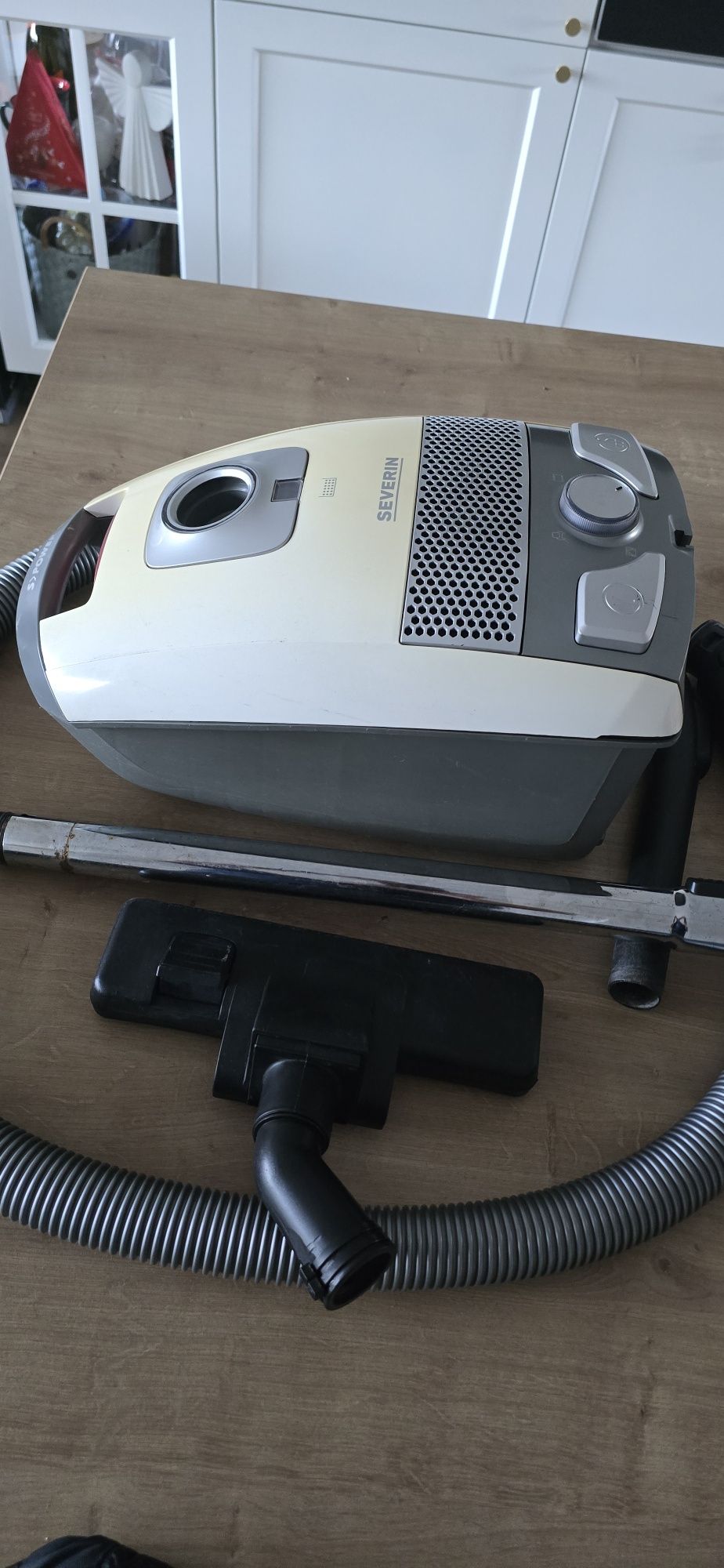 Mocny niemiecki workowy SEVERIN S-Power o mocy 1800W
