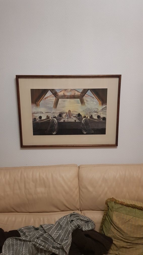 Quadro de Salvador Dalí sagrada família