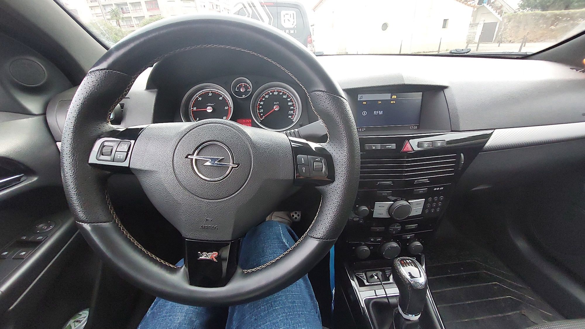 Opel Astra H GTC 1.9 150 CV 2Lugares