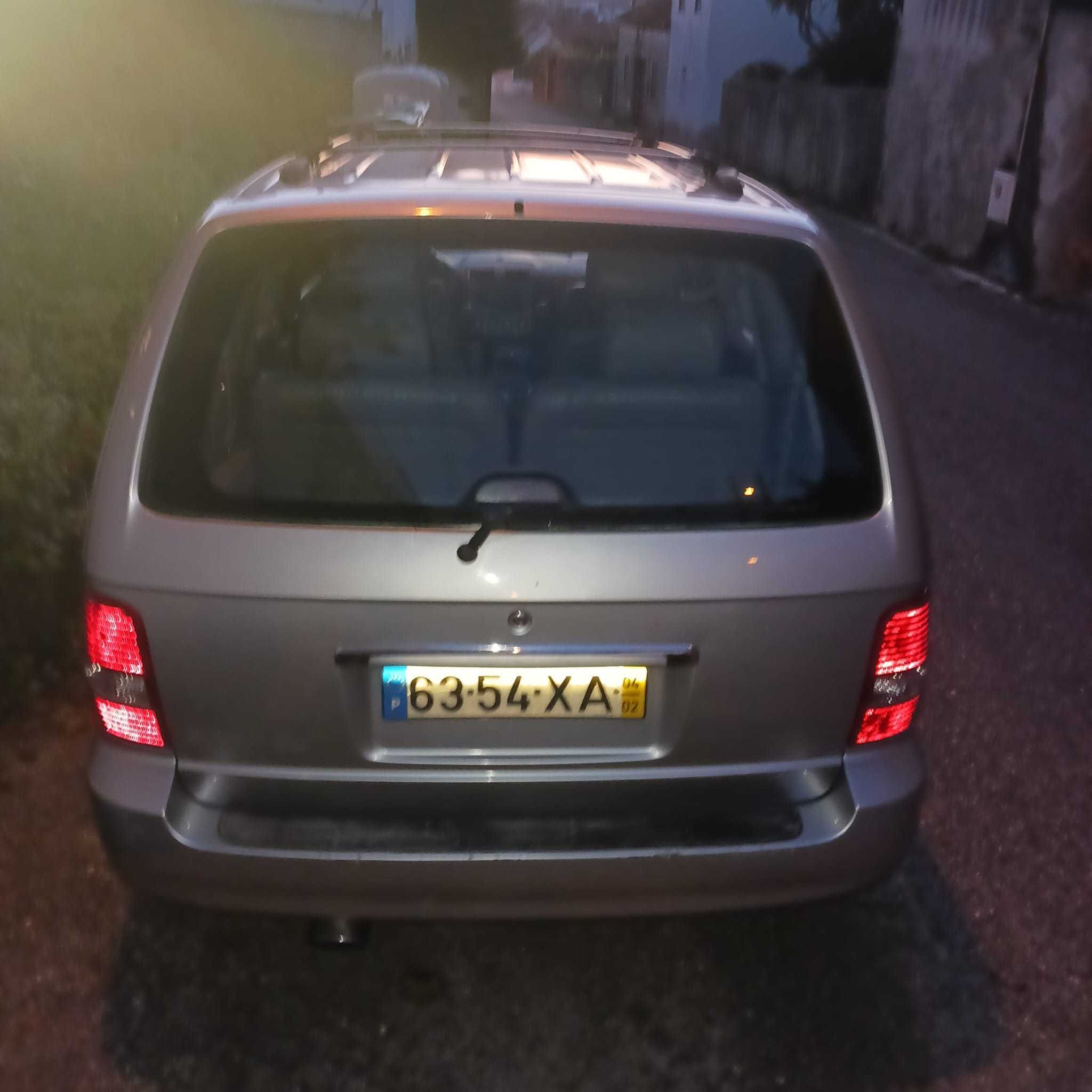 KIA Carnival 7 lugares