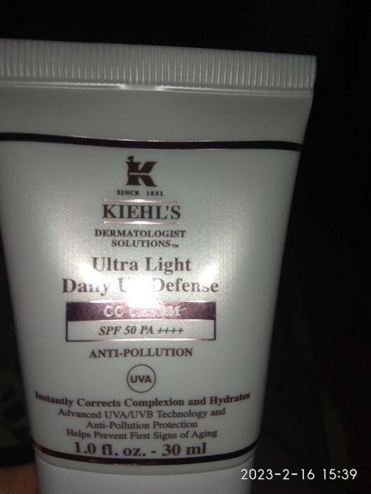 kiehl's dermatologist solutions
Легкий СС крем із SPF 50